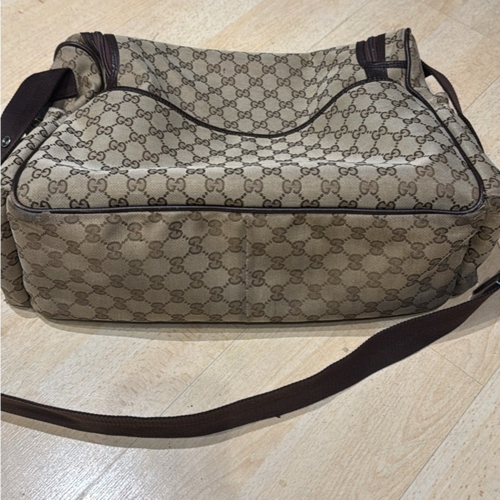 Gucci Beige and Brown diaper bag - Picture 4 of 4